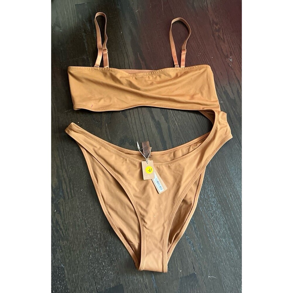 New Skims Swim Strapless Monokini in Almond. Size 2X